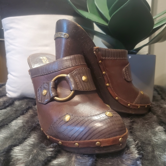 Michael Kors Shoes - 👡 Michael Kors clogs